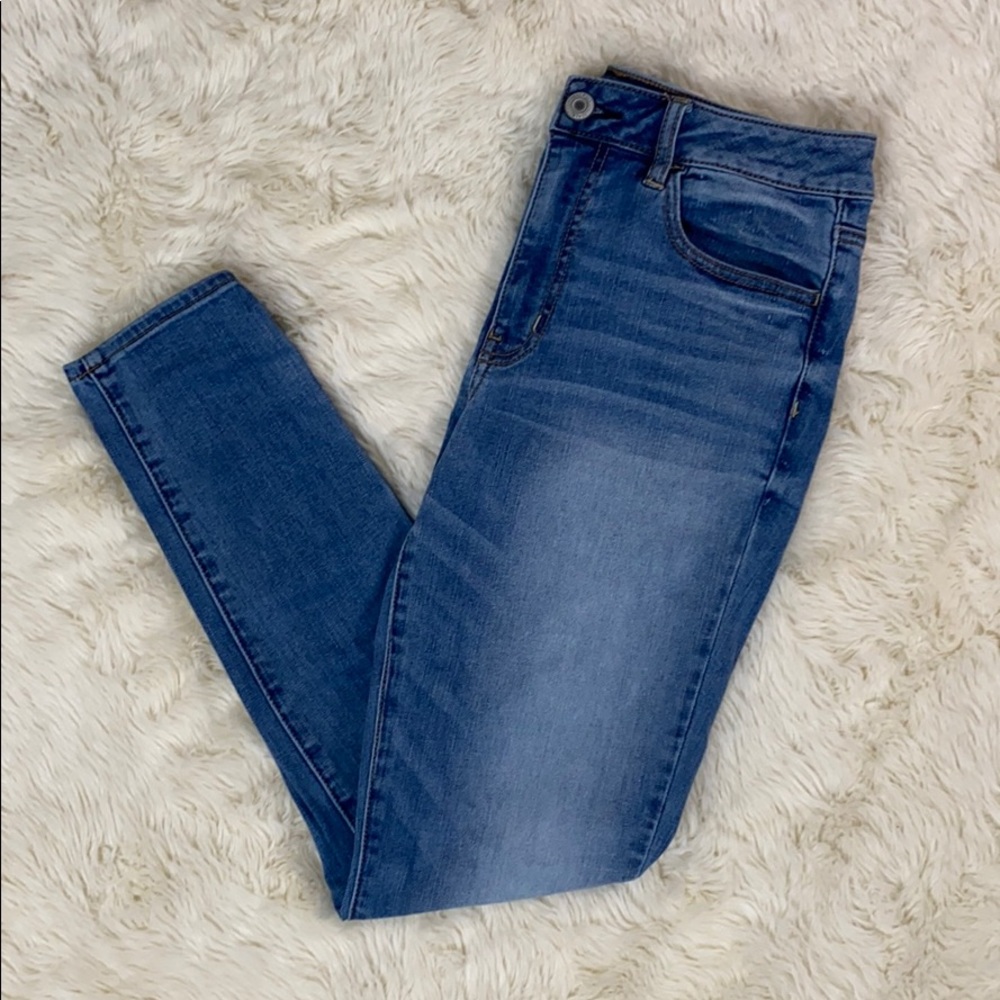 American Eagle hi-rise jegging jeans